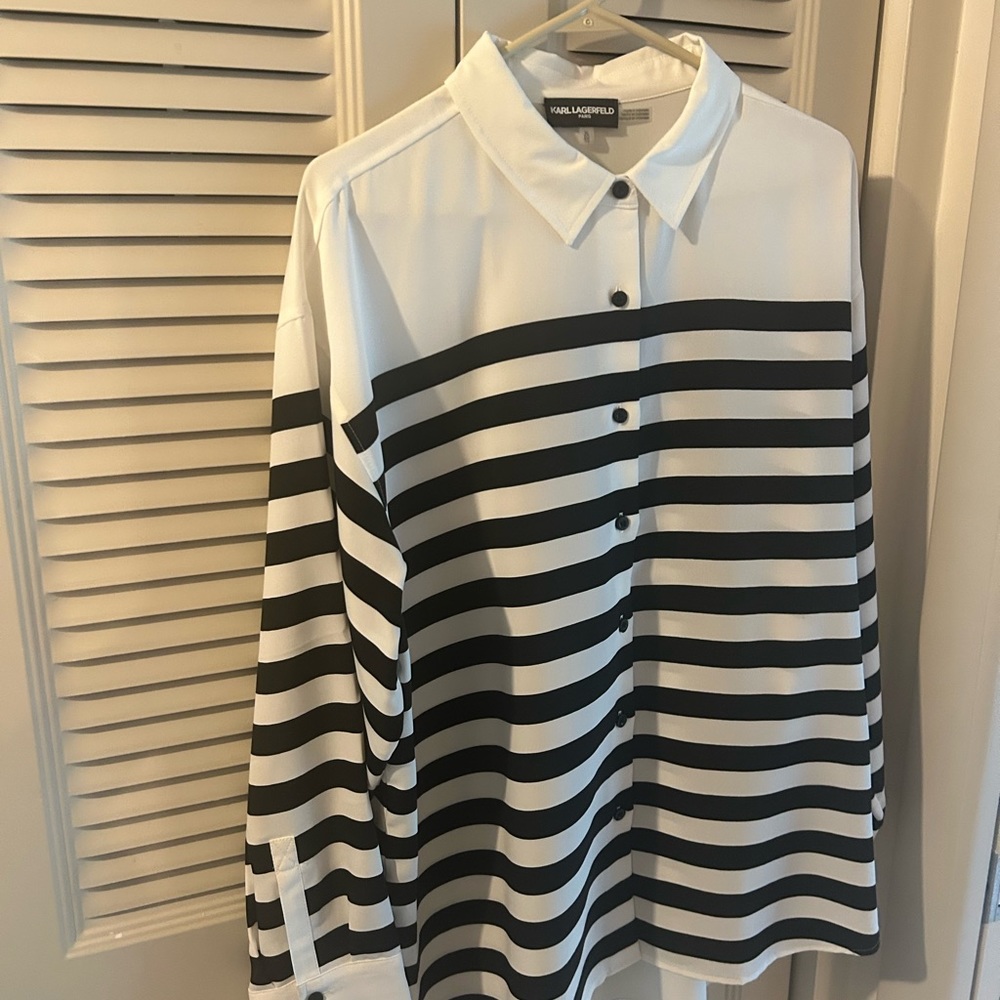 Karl Lagerfeld Long Sleeve Blouse.
